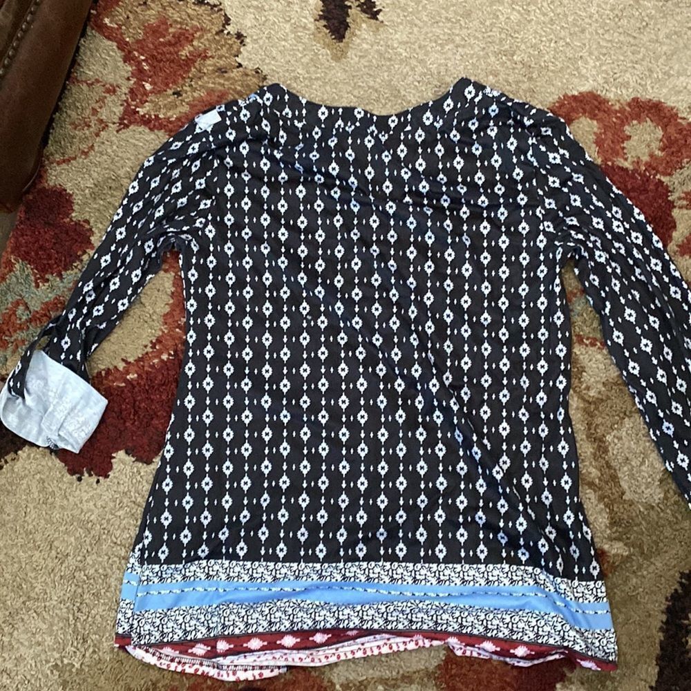 ❤️ Aztec Roll Sleeve Tunic ❤️ - Picture 2 of 7